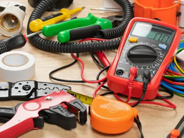 Električarski radovi i održavanje