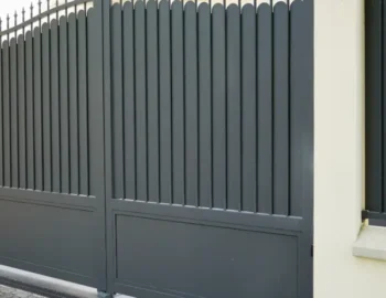 IZRADA I MONTAŽA OGRADA,ĆELIK,ALUMINIJ,NADSTREŠNICE,STEPENIŠTA,BRAVARSKI RADOVI